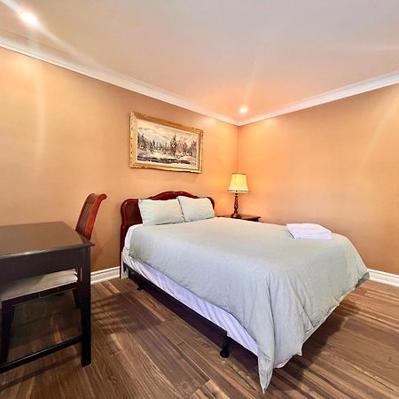 Upgraded Rooms With Bath 7-Min To Subway Near Downsview Rogers Stadium Toronto Luaran gambar