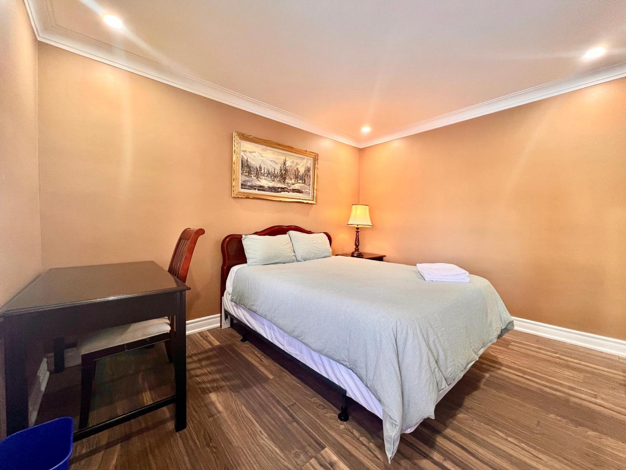 Upgraded Rooms With Bath 7-Min To Subway Near Downsview Rogers Stadium Toronto Luaran gambar